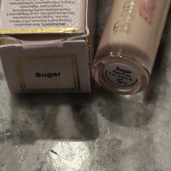 Sugar Born This Way Ethereal Light Illuminating Smoothing Concealer - Picture 4 of 6